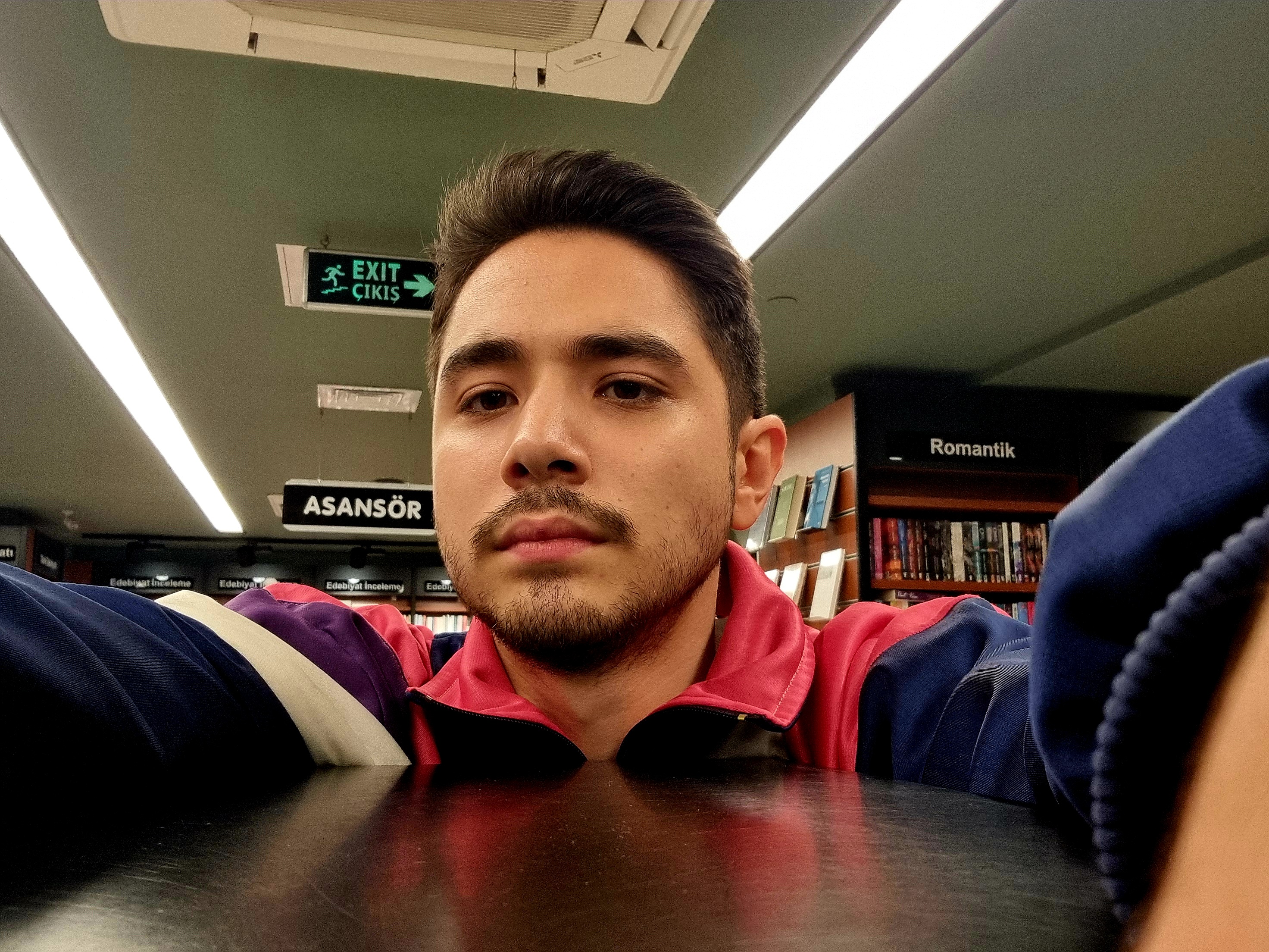 Timur Özer Profile Photo